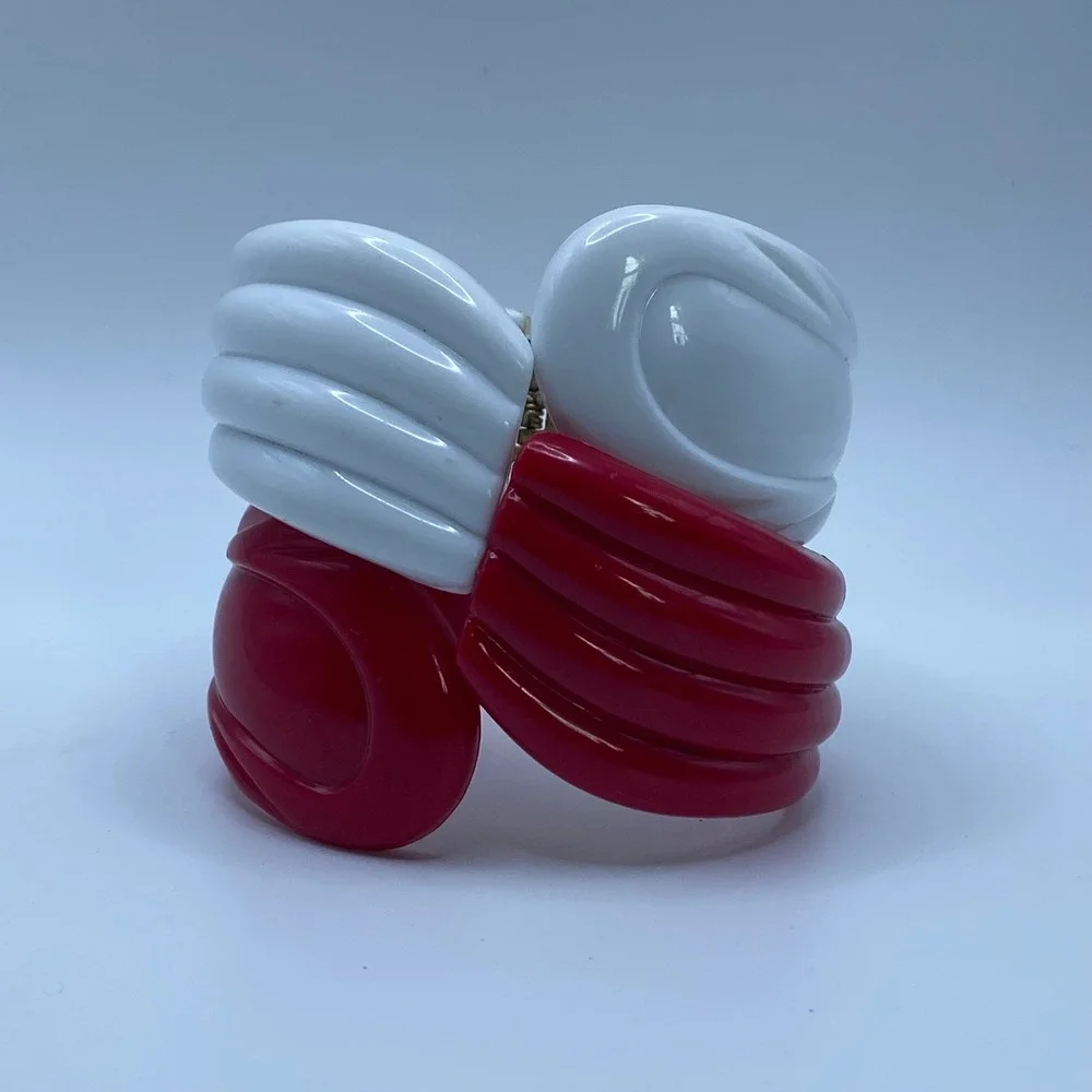 Vintage Retro Red White Chunky Bangle Bracelet Set Textured Mod Pop Art - OS